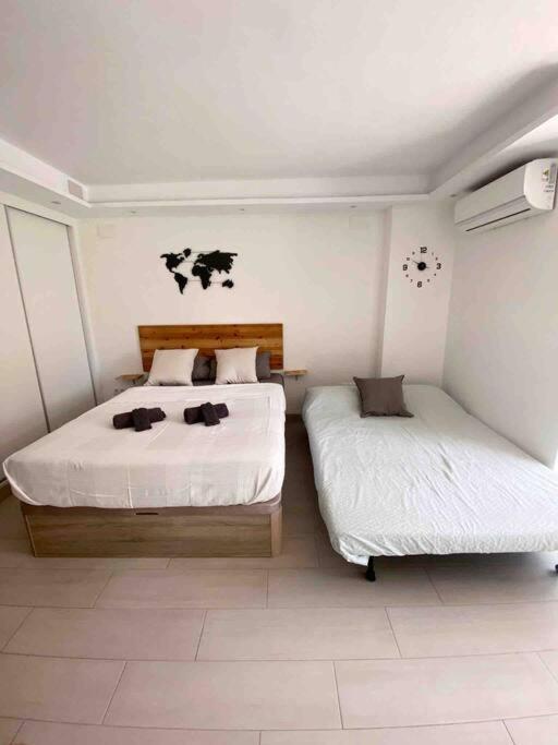 Loft Moderno - Vistas Mar Y Montana - Piscinas Lejlighed Benalmádena Eksteriør billede