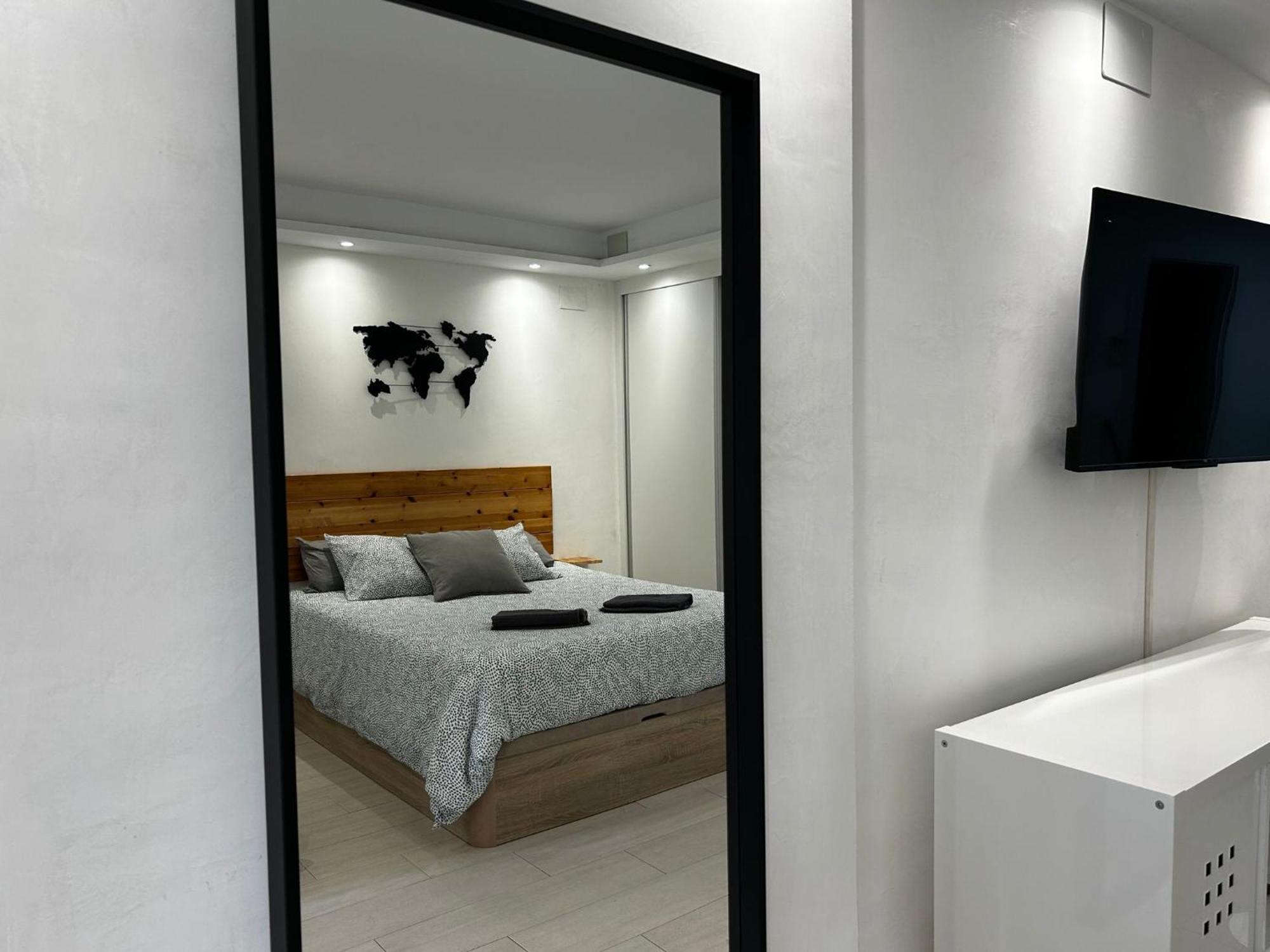 Loft Moderno - Vistas Mar Y Montana - Piscinas Lejlighed Benalmádena Eksteriør billede