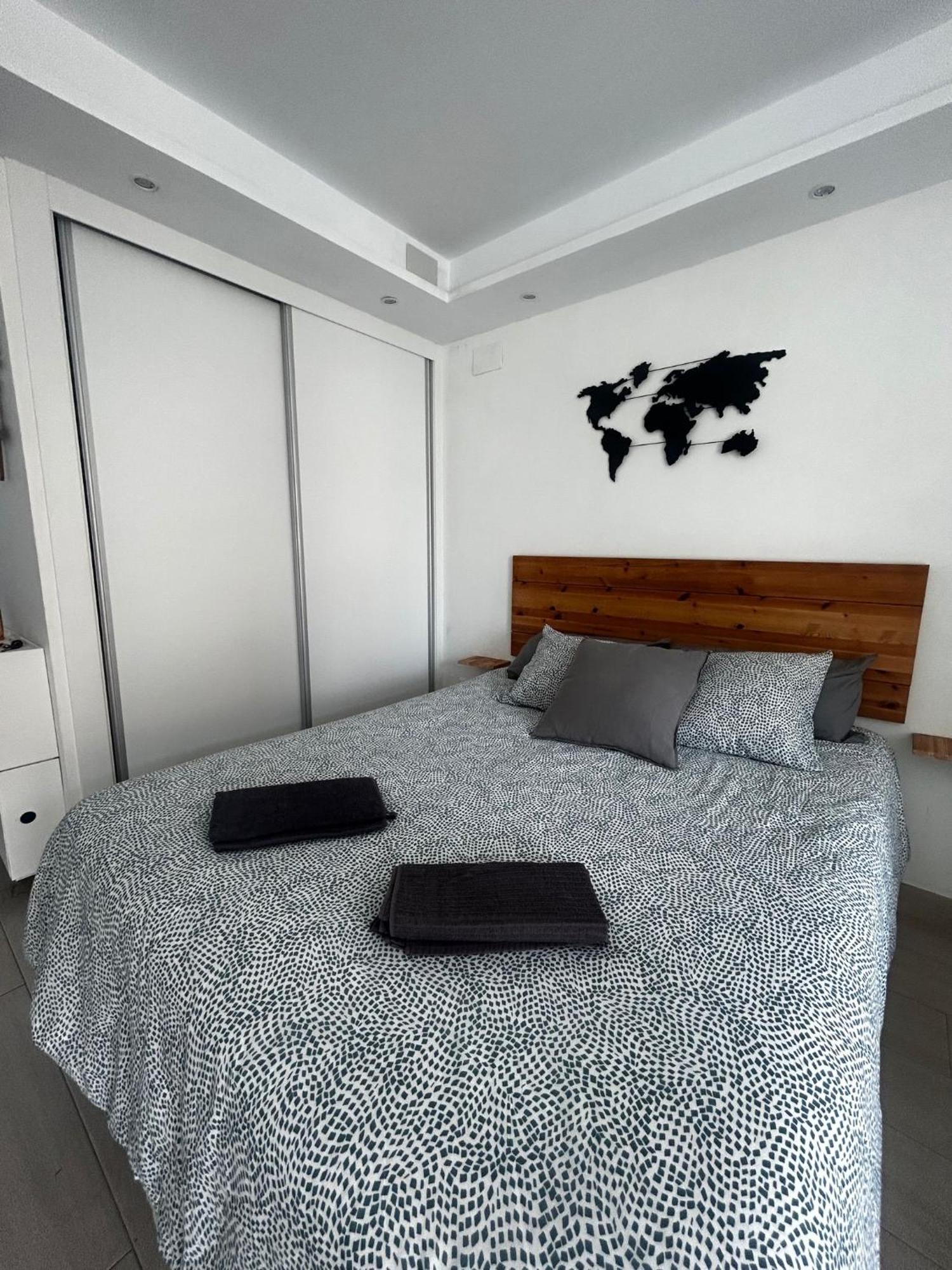 Loft Moderno - Vistas Mar Y Montana - Piscinas Lejlighed Benalmádena Eksteriør billede