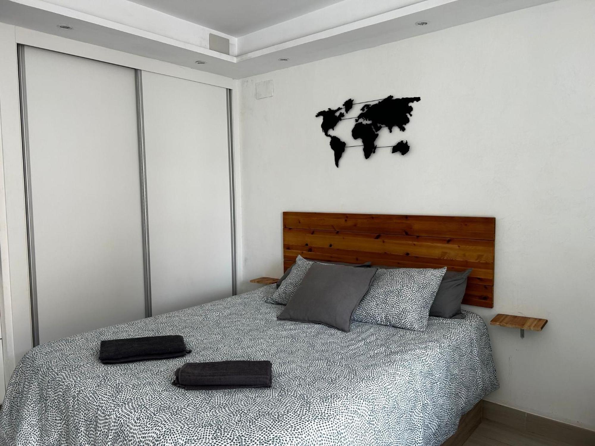 Loft Moderno - Vistas Mar Y Montana - Piscinas Lejlighed Benalmádena Eksteriør billede
